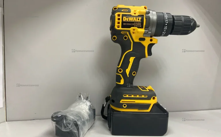 Аккумуляторный шуруповерт Dewalt (Rep.)