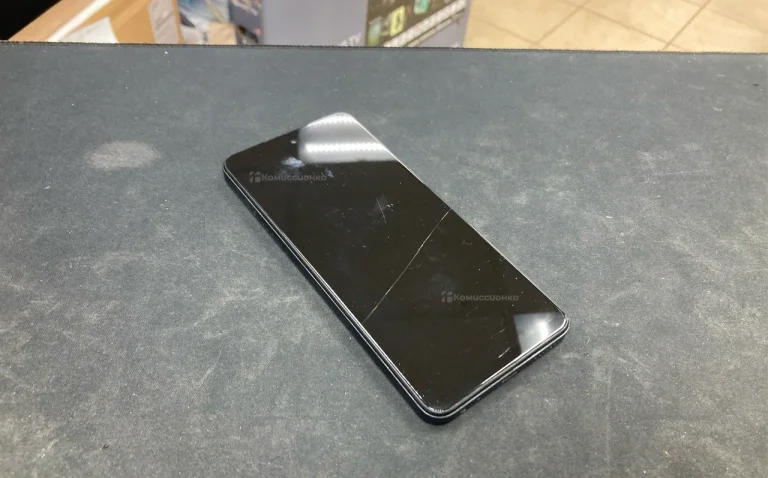 Infinix Smart 8 4/128 ГБ