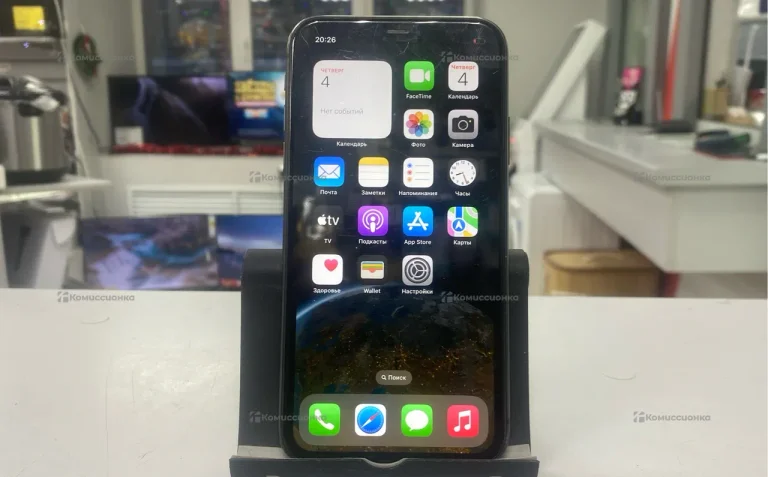 Apple iPhone 11 4/128 ГБ