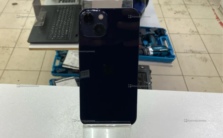 Apple iPhone 13 4/128 ГБ