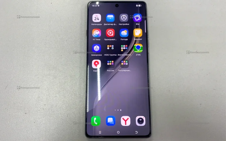 Tecno Camon 40 8/256 ГБ