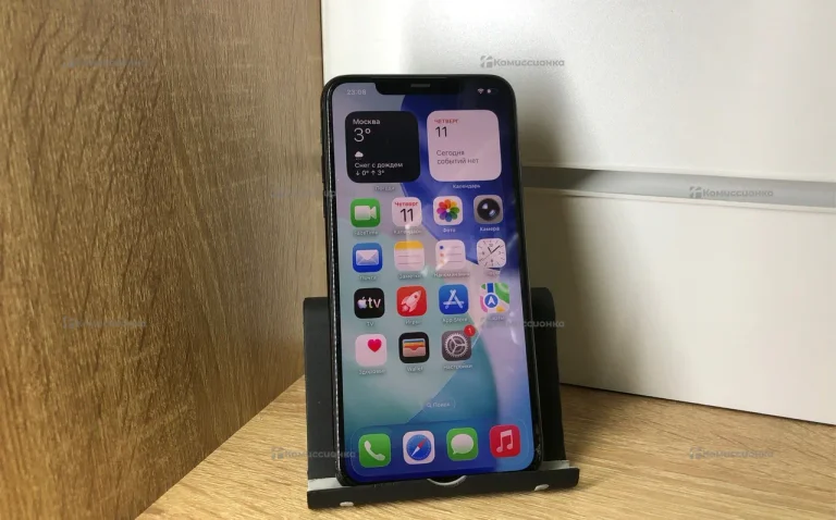 Apple iPhone 11 Pro Max 4/64 ГБ