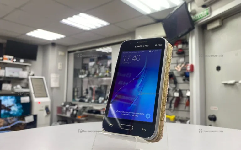 Samsung sm-j260f 2/16 ГБ