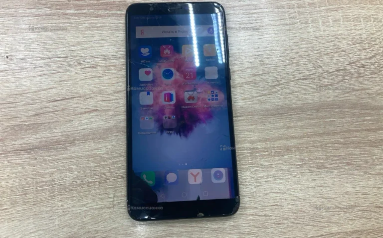 Huawei P smart 3/32 ГБ