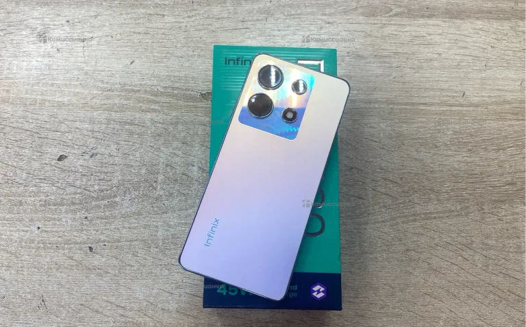 Infinix Note 30 8/128 ГБ