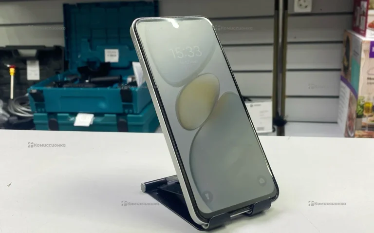 Tecno Spark Go 1 4/64 ГБ