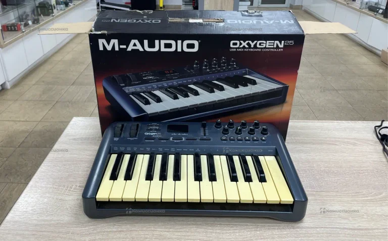 Клавиатура  Midi m-audio Oxygen25