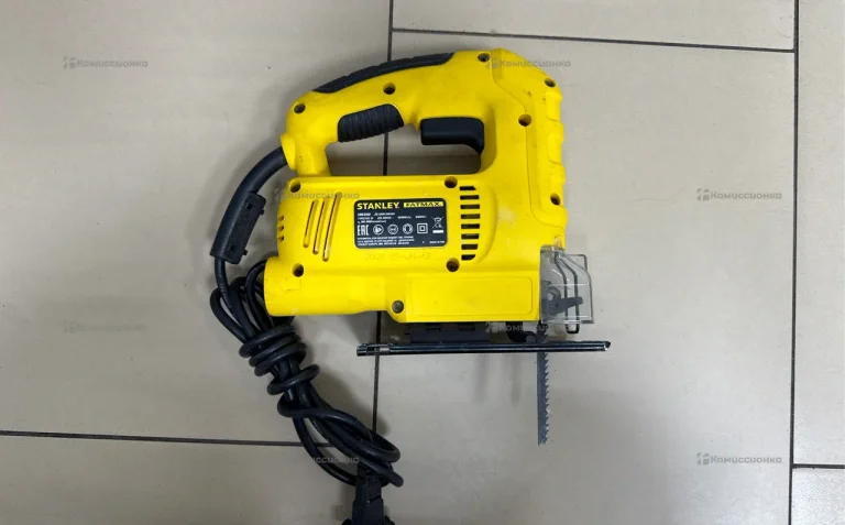 Электролобзик Stanley FMES550