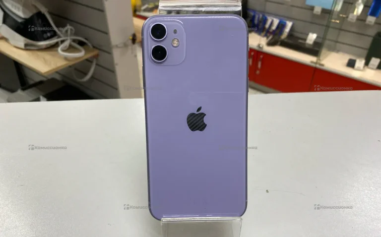 Apple iPhone 11 4/64 ГБ