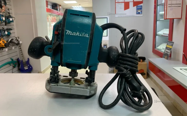 Фрезер makita RP0900
