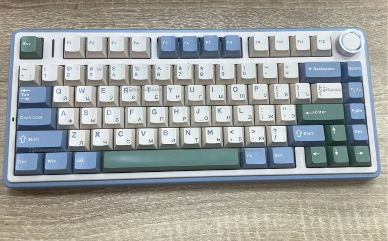 Клавиатура  Aula