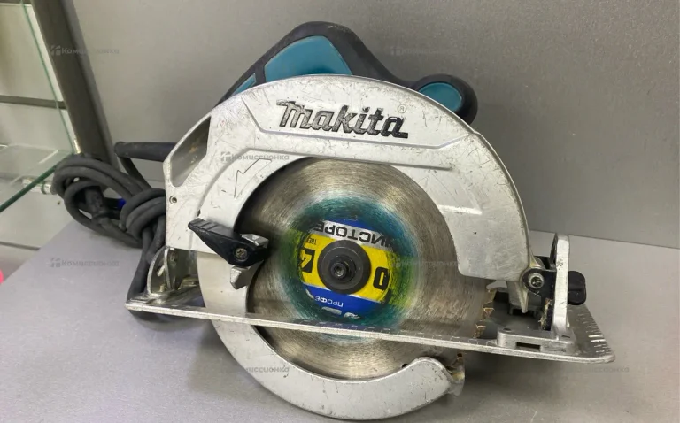 Пила Дисковая Makita HS7611