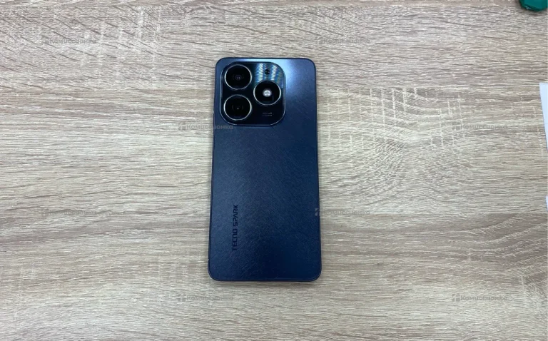 Tecno Spark 20 8/256 ГБ