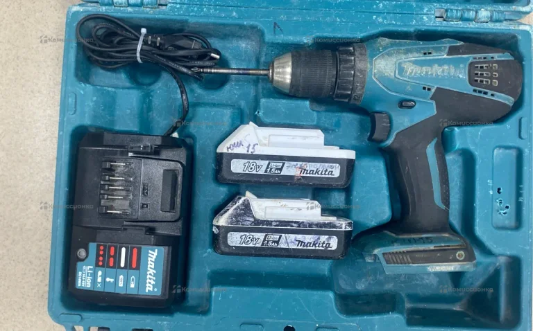 дрель шуруповёрт Makita DF457D