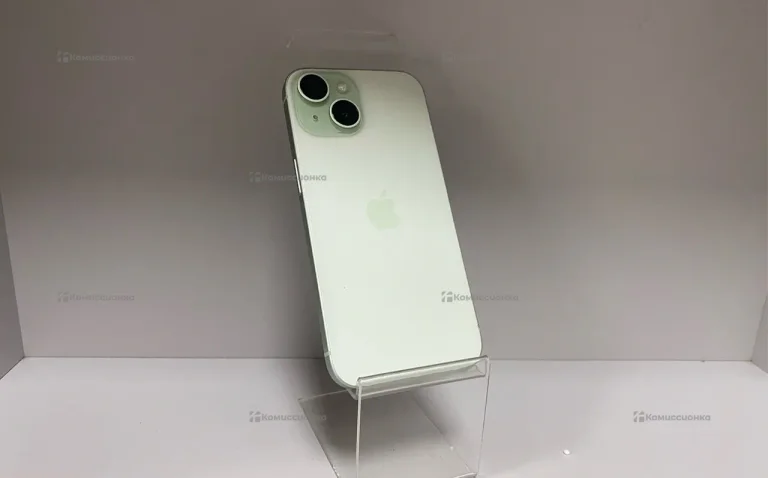 Apple iPhone 15 6/256 ГБ