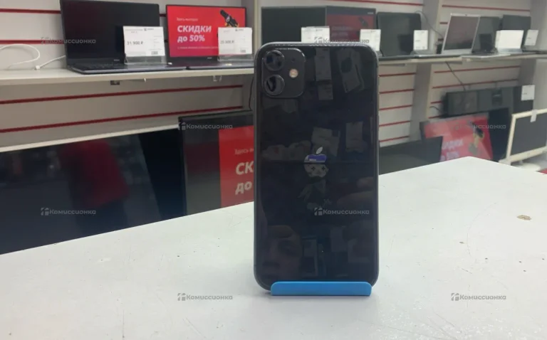 Apple iPhone 11 4/128 ГБ