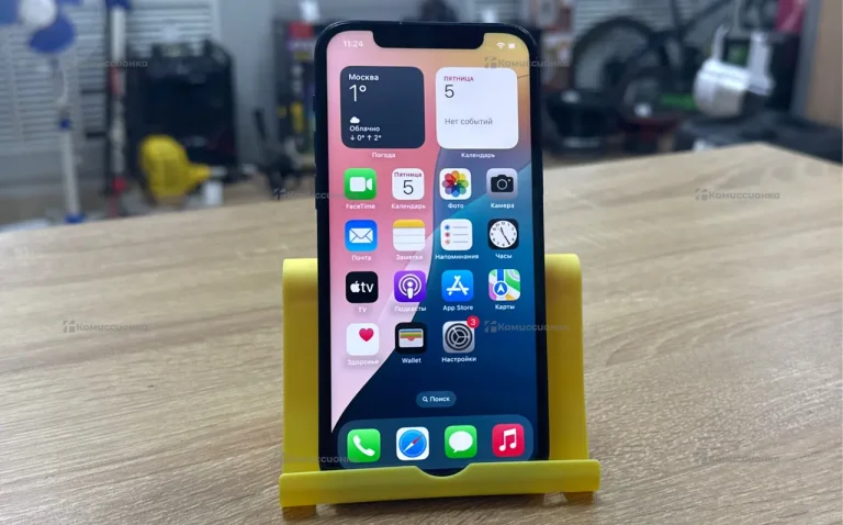 Apple iPhone 12 4/64 ГБ