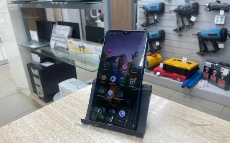 Xiaomi Redmi 8 4/64 ГБ