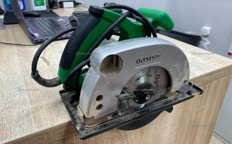 циркулярная пила OASIS PC-140