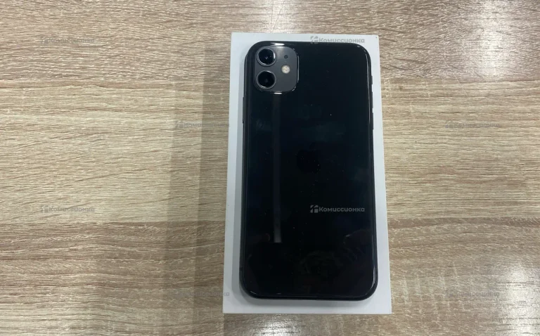 Apple iPhone 11 4/64 ГБ