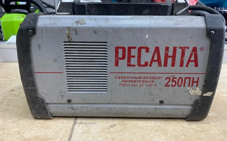 Сварочный аппарат РЕСАНТА САИ-250ПН