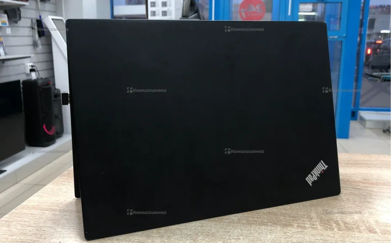 Ноутбук  Lenovo ThinkPad X390