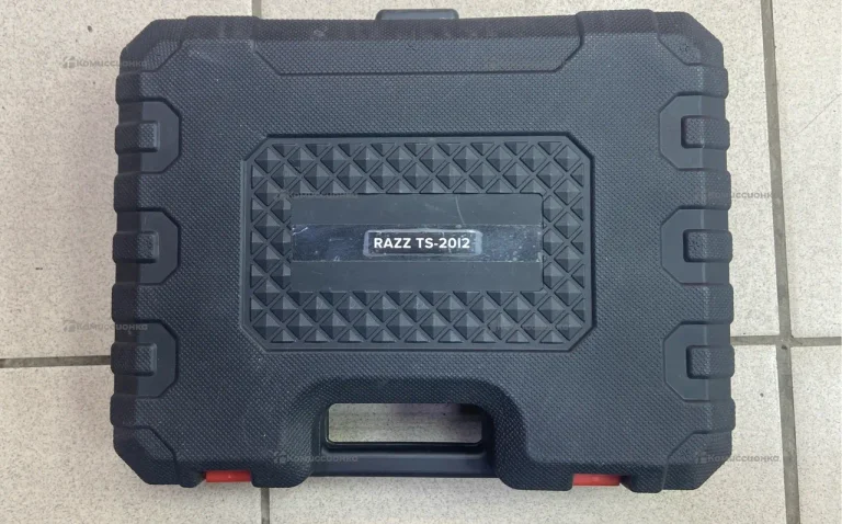 Шуруповерт Razz TS-2012