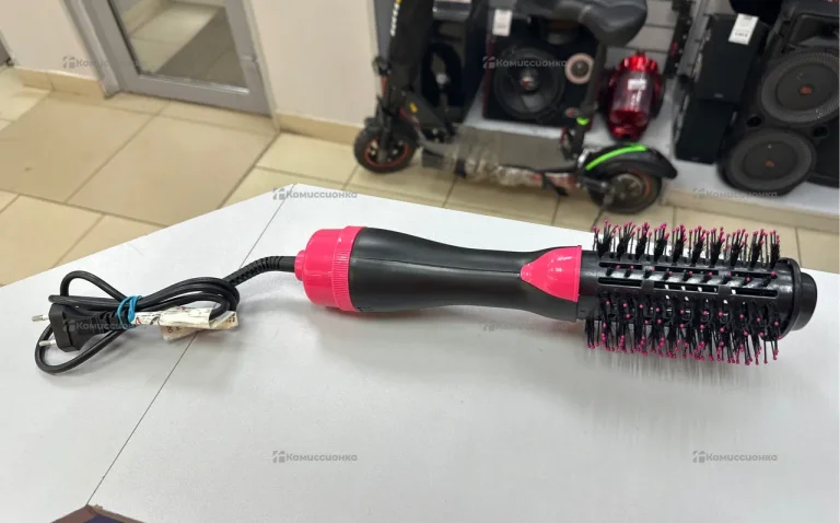 Стайлер Черно-розовый 1200w