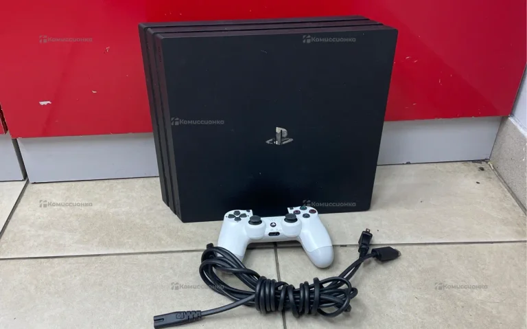 Приставка Sony PS4 Pro 1TB