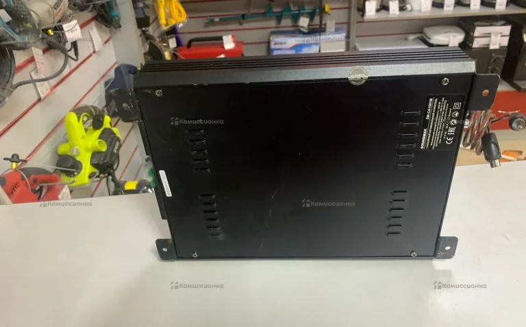 Усилитель SoundMax (SM-CA1001M)