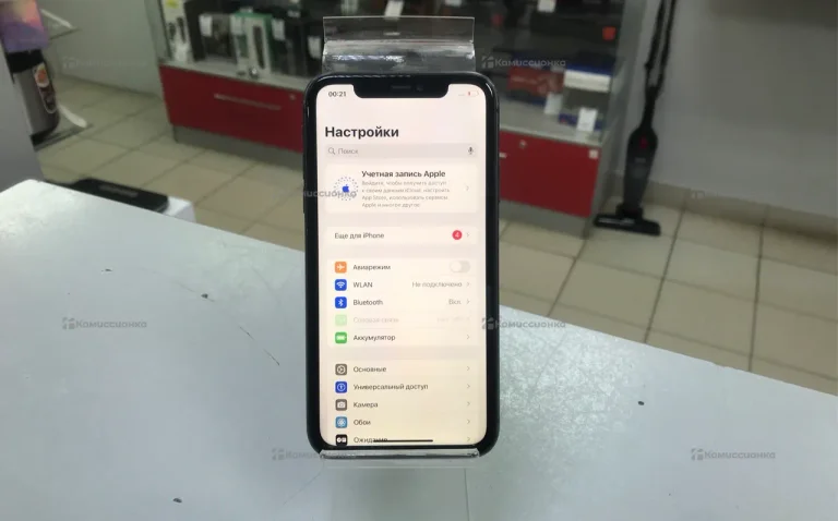 Apple iPhone 11 4/128 ГБ