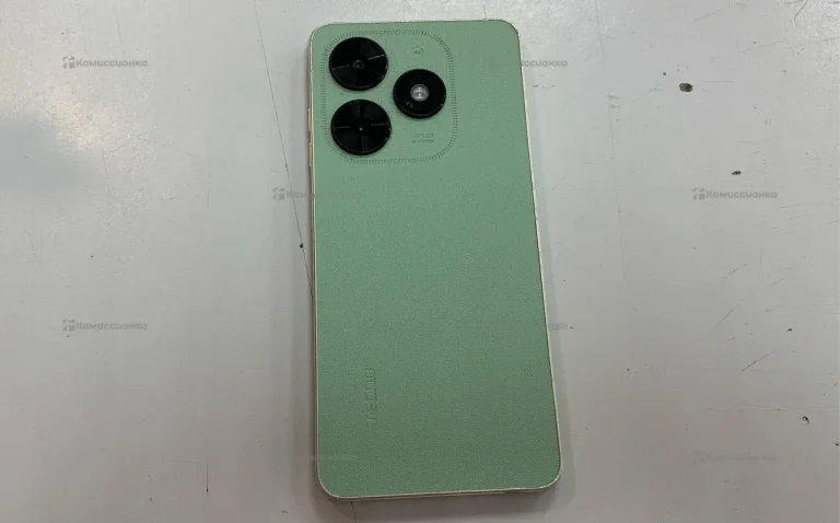 Tecno Spark Go 2024 3/64 Гб