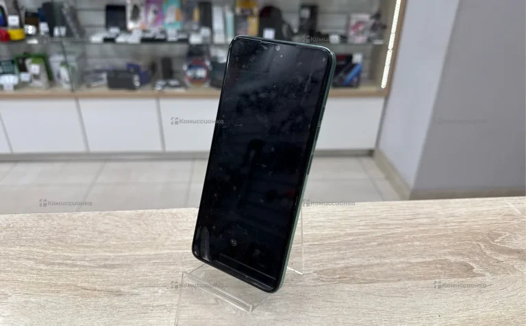 Tecno Spark 10C 4/64 ГБ