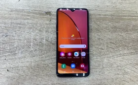 Samsung Galaxy A20s 3/32 ГБ