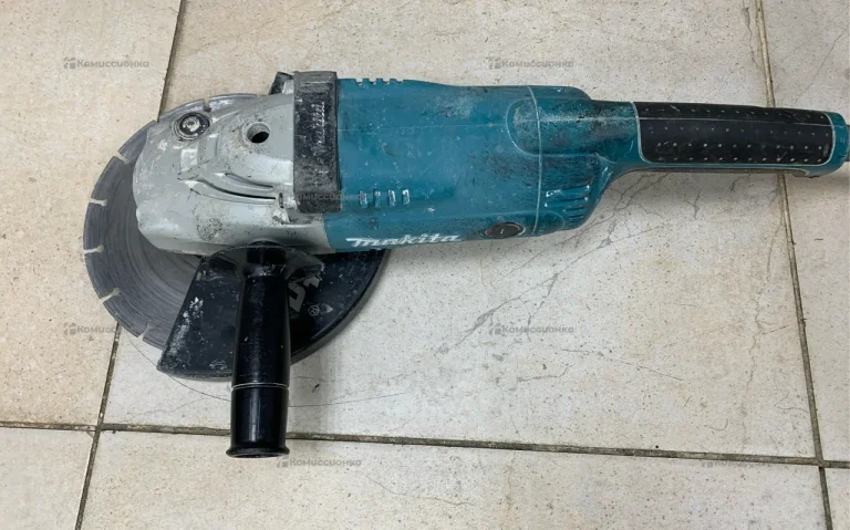 УШМ makita GA9020