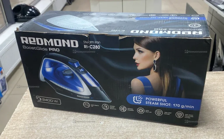 Утюг Redmond RI-C280