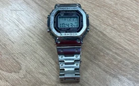 Купить Часы Casio G-SHOCK GMW-B500D-1E б/у , в Москва и область Цена:15900рублей