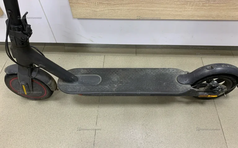 Электросамокат Xiaomi mi Electric Pro 2