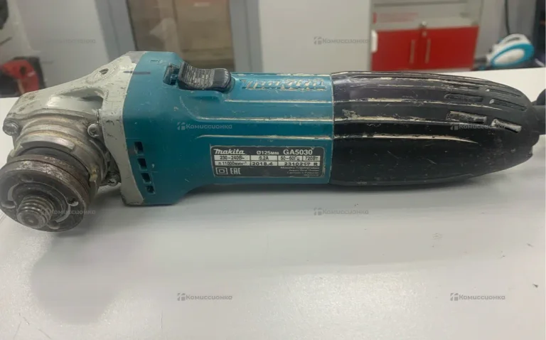 УШМ makita GA5030