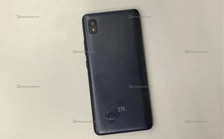 ZTE Blade L210 1/32 ГБ