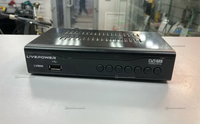 ТВ-приставка LV8800