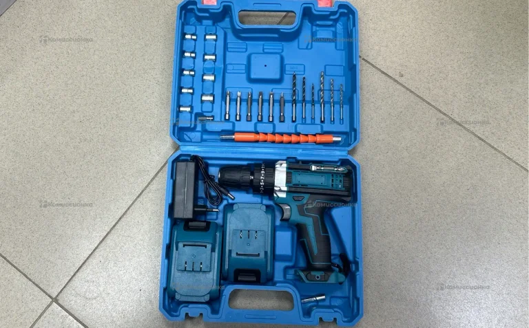 Шуруповерт реплика Makita