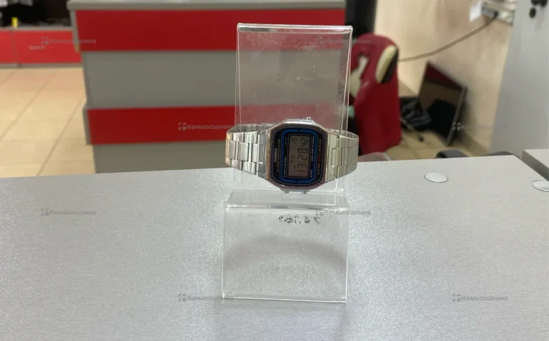 Часы Casio