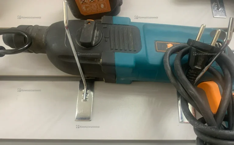 Перфоратор bort BHD-800N