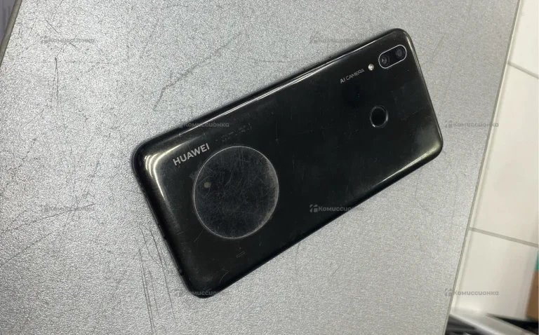 Huawei P smart 2019 3/32 ГБ