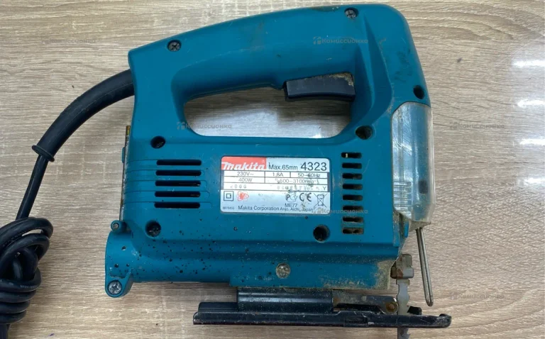 Электролобзик makita 4323