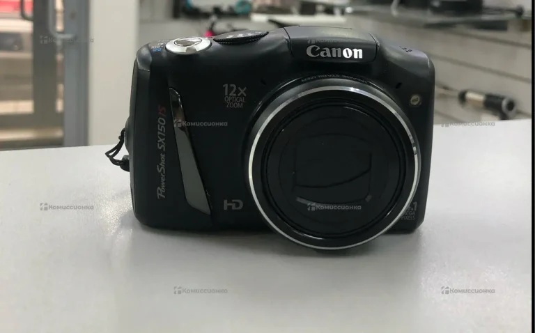 Фотоаппарат  canon pc1677