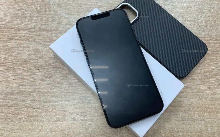 Apple iPhone 14 6/128 ГБ