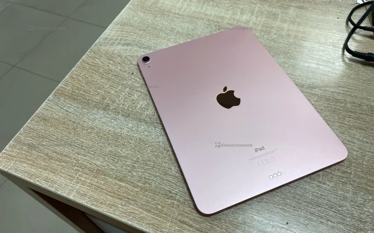 Планшет Apple iPad Air (4-го поколения) 64ГБ WI-FI