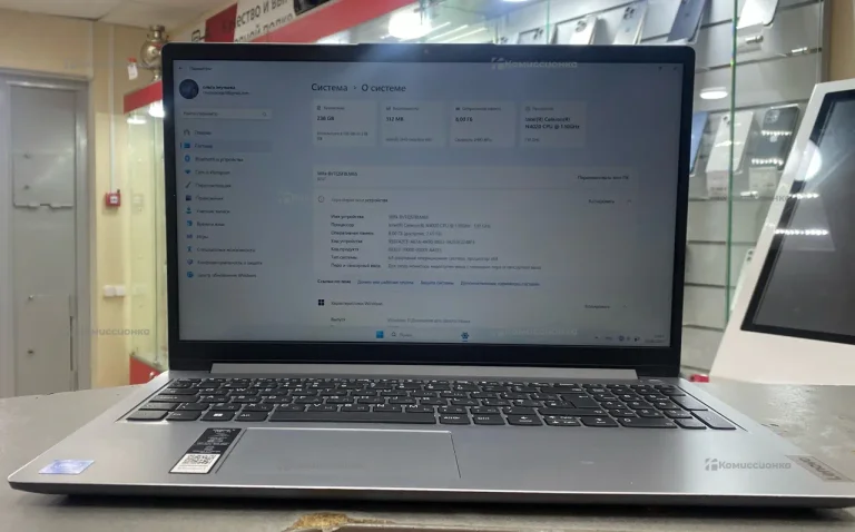 Ноутбук  Lenovo IdeaPad 1 15